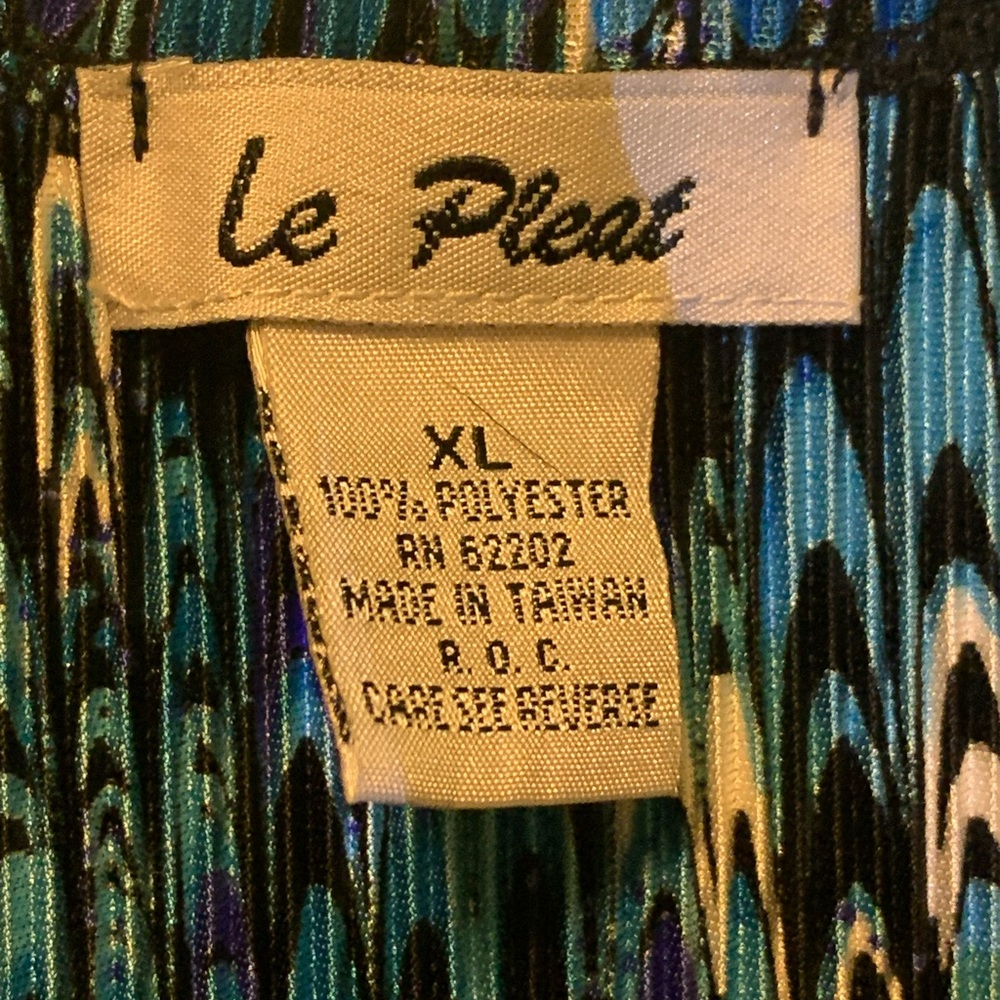 Vibrant Patterned Sleeveless Top - image 3